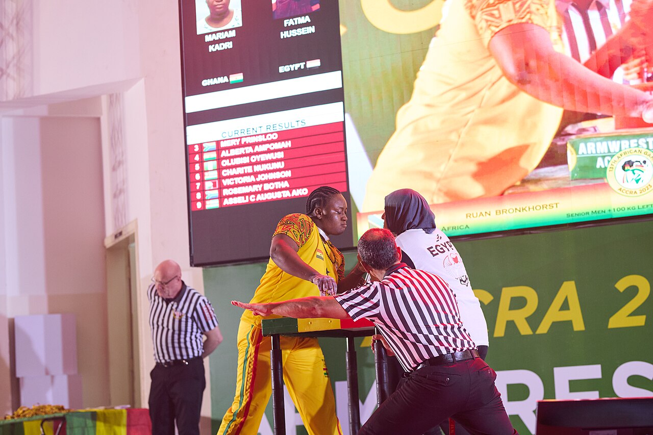 Right hand semi-final